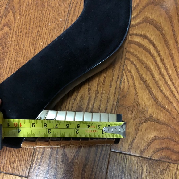 Nine West suede heels - Picture 6 of 6